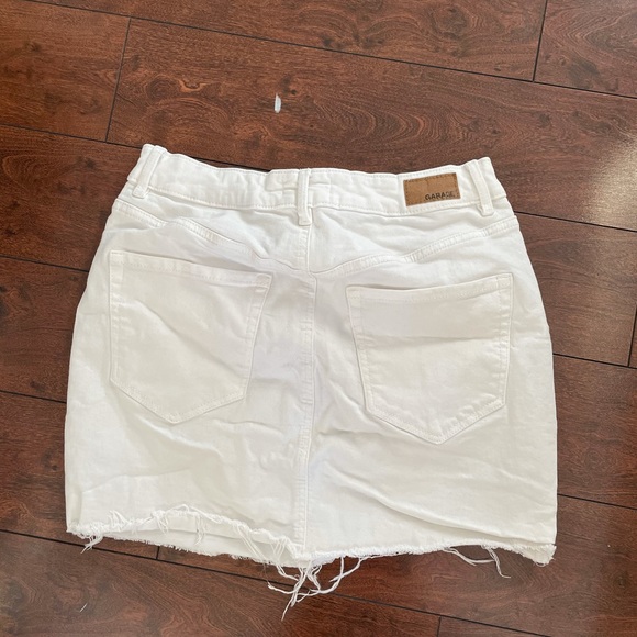 White Jean skirt - Picture 2 of 2
